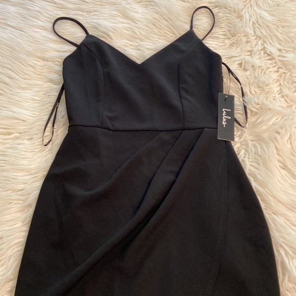 LULUS Dress size S brand new with tag color black length 33” bust 26” - Picture 9 of 12